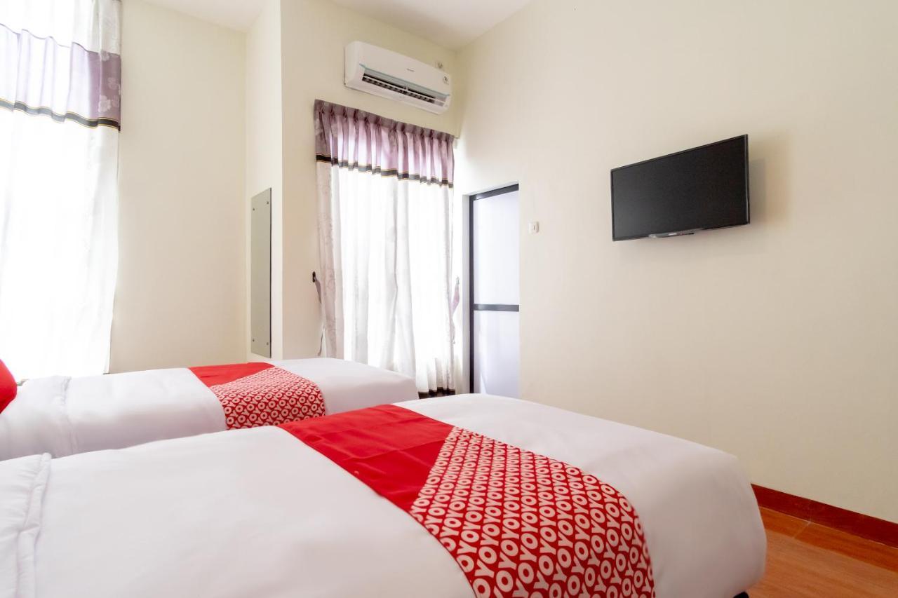 Oyo 1940 Cendana Homestay Syariah Medan Ngoại thất bức ảnh