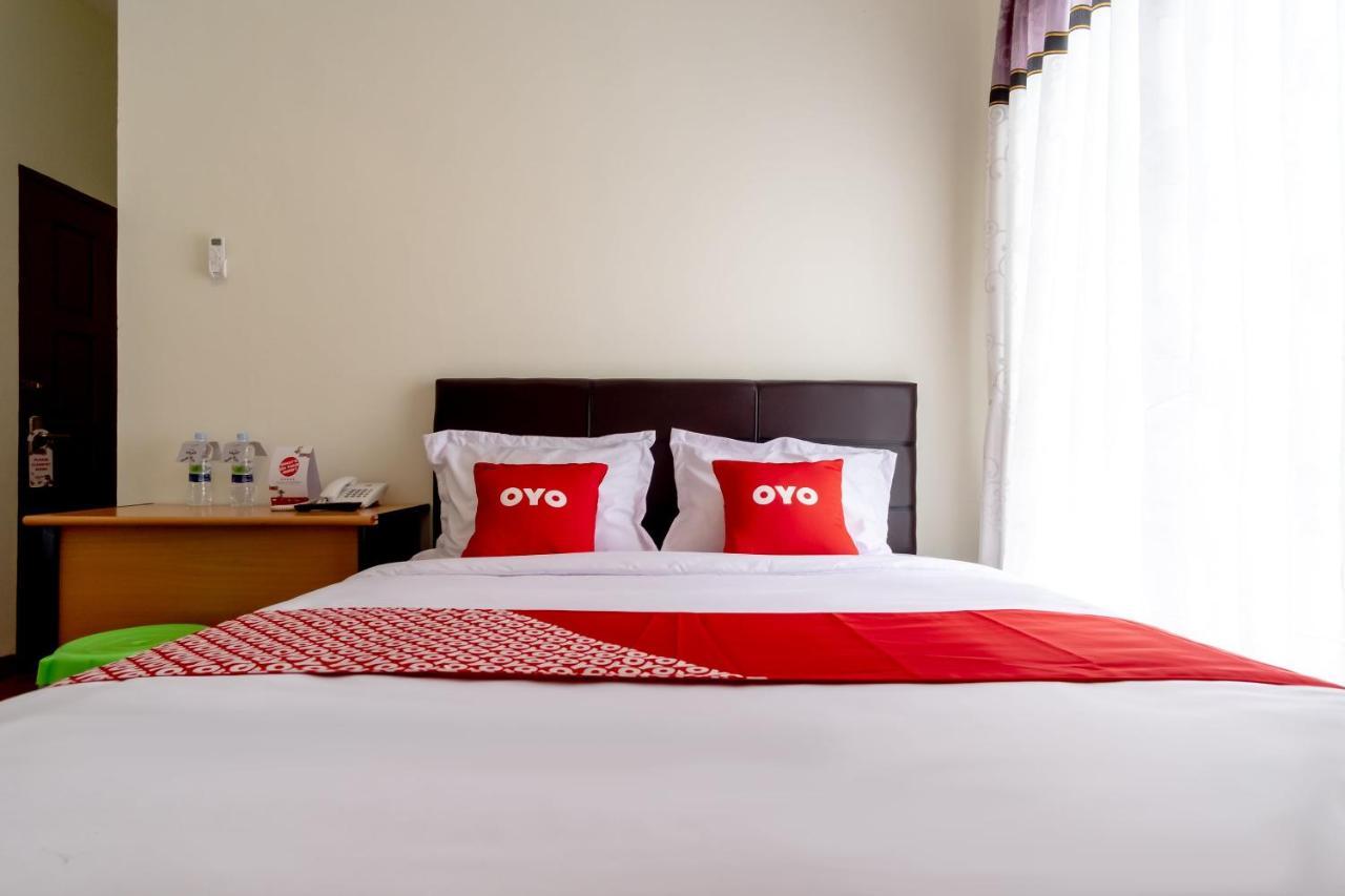 Oyo 1940 Cendana Homestay Syariah Medan Ngoại thất bức ảnh